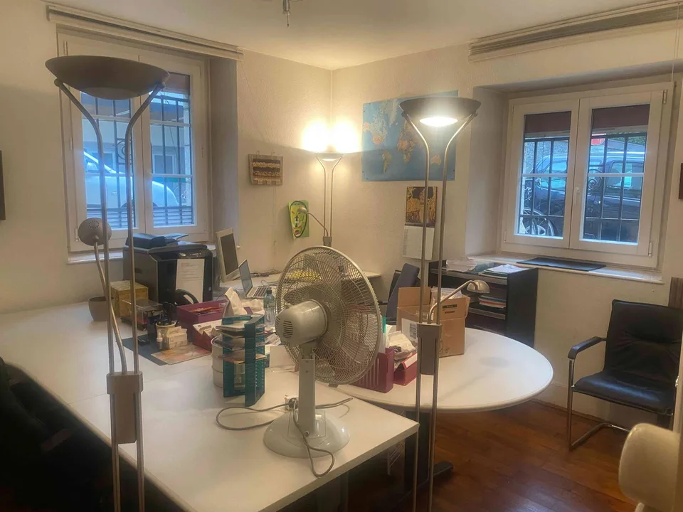 Bureau avec bail - Genève Champel
