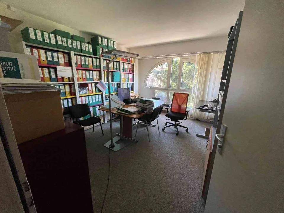 Bureau à louer au coeur du village de Vernier