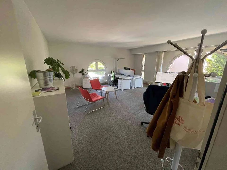 Bureau à louer au coeur du village de Vernier