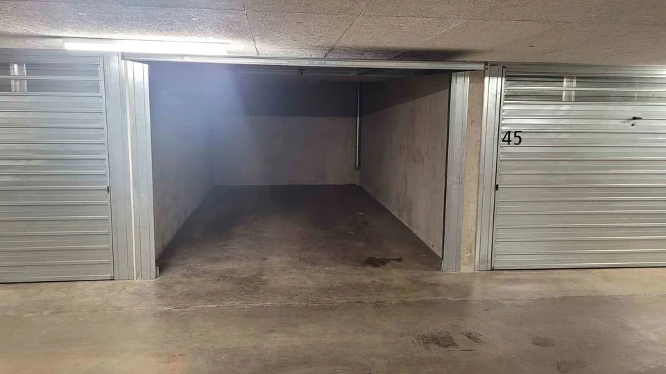 Box à sous-louer dans un garage souterrain