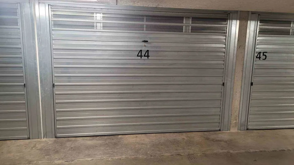 Box à sous-louer dans un garage souterrain