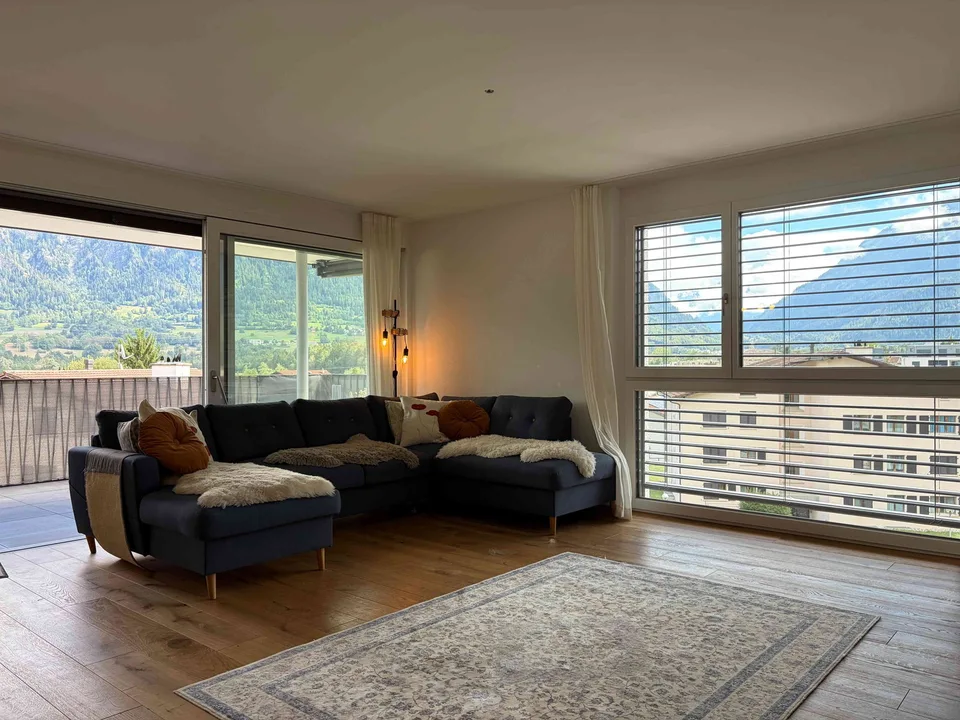 4.5-room apartment in Cazis