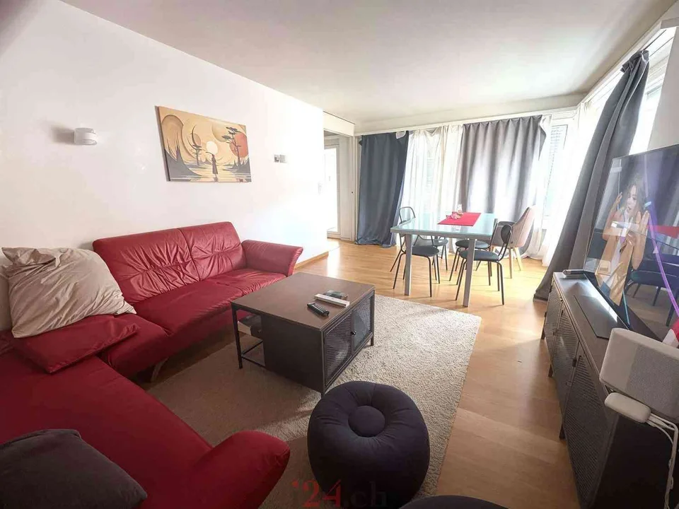 Charmante 2,5-Zimmer-Wohnung in Wollerau