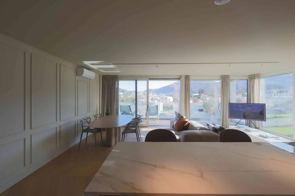 Moderno appartamento 3.5 locali a Vacallo con vista panoramica