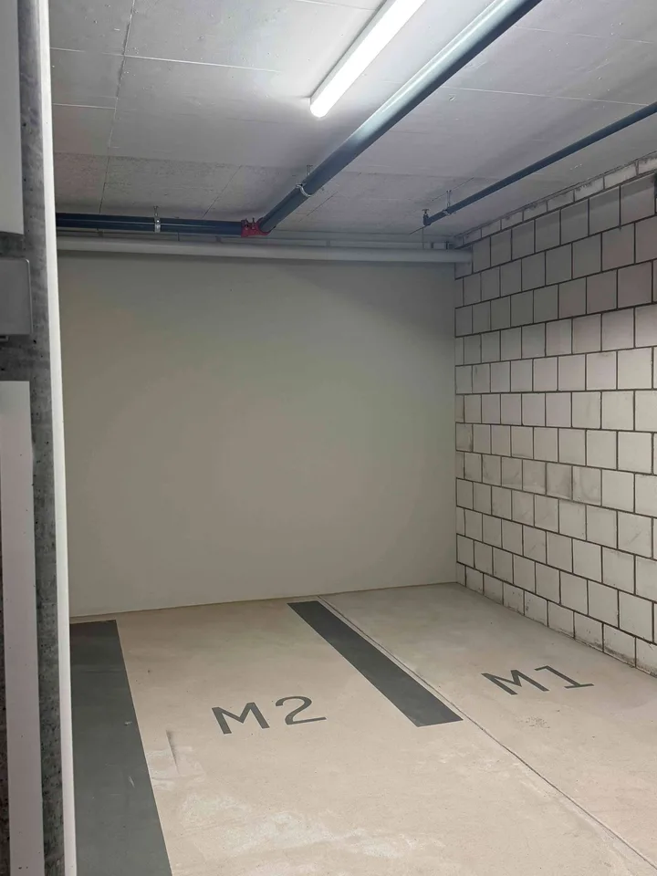 Motorradparkplätze mitten im Zentrum