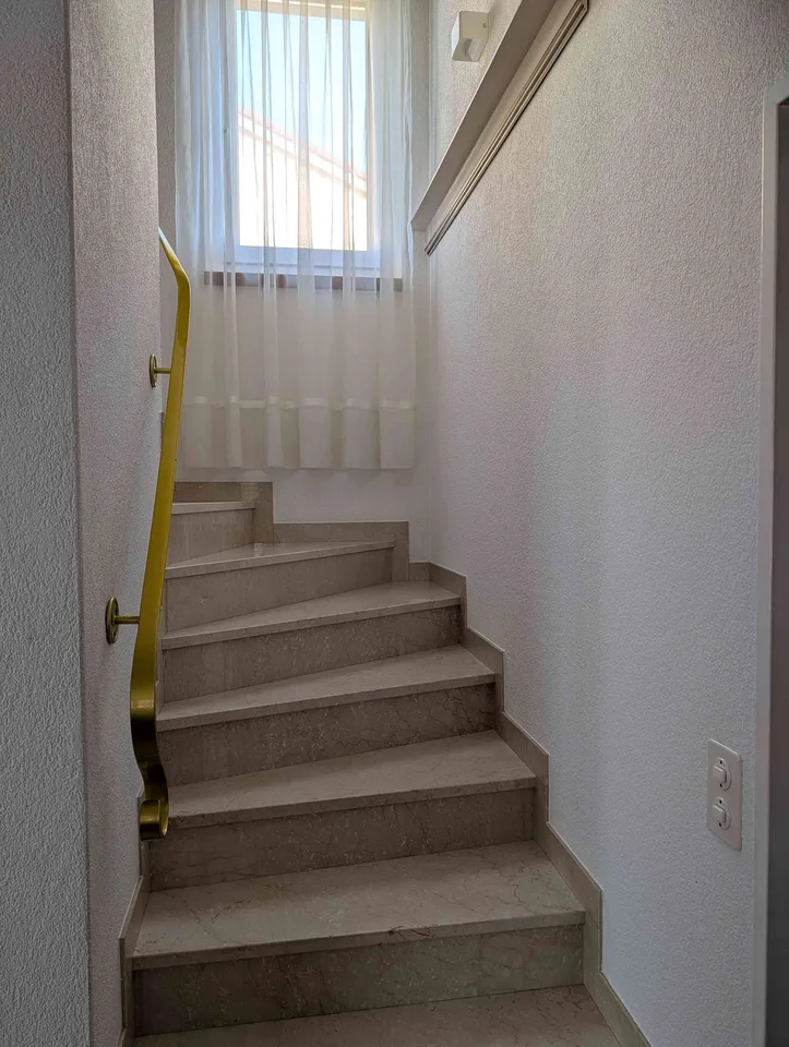 Grosszügiges, freistehendes EFH zum Einziehen und Wohlfühlen