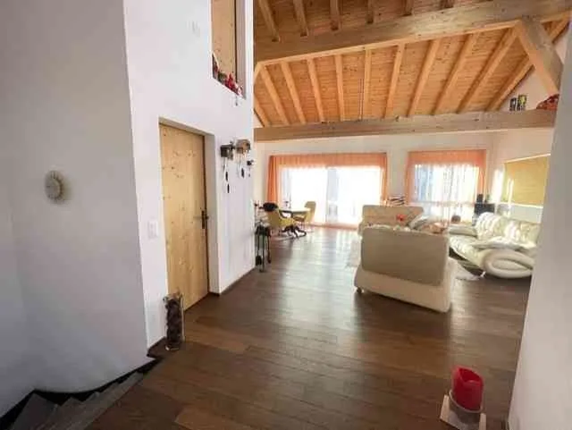 FERIENWOHNUNG AN TOPLAGE IN VELLA