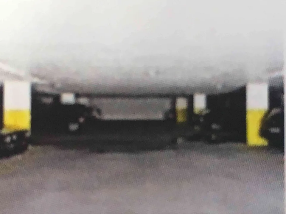 H16 AEHP Nr. 4 mit Pneu Schrank