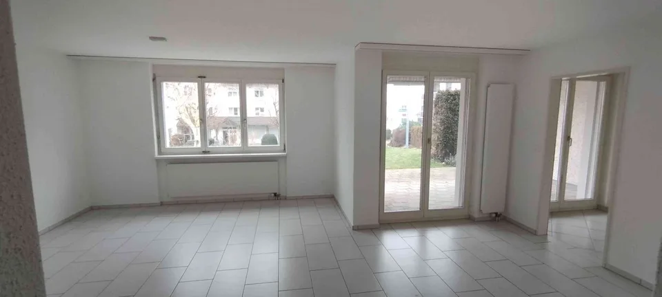 3.5 Zimmer- Gartenwohnung an ruhiger sonniger Lage