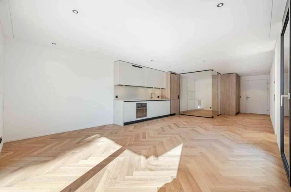 Helle 3.5-Zimmer-Neubauwohnung – Nachmieter gesucht!