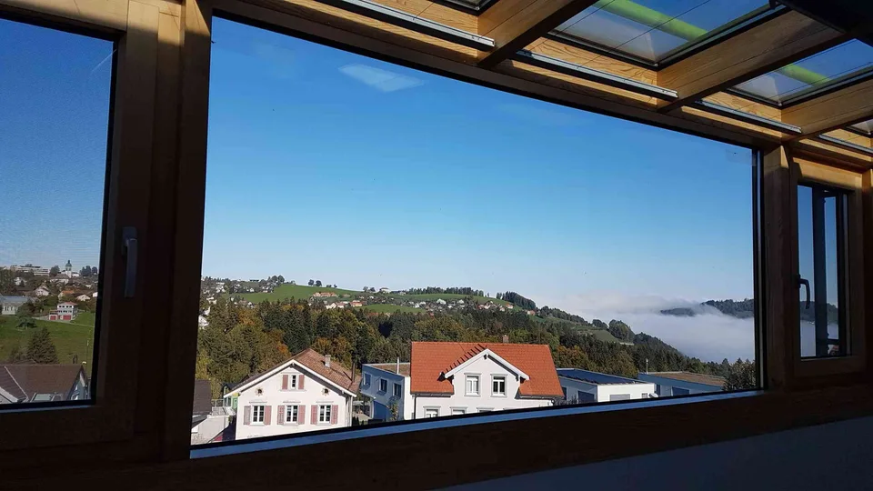 Tolle Dachwohnung mit Aussicht