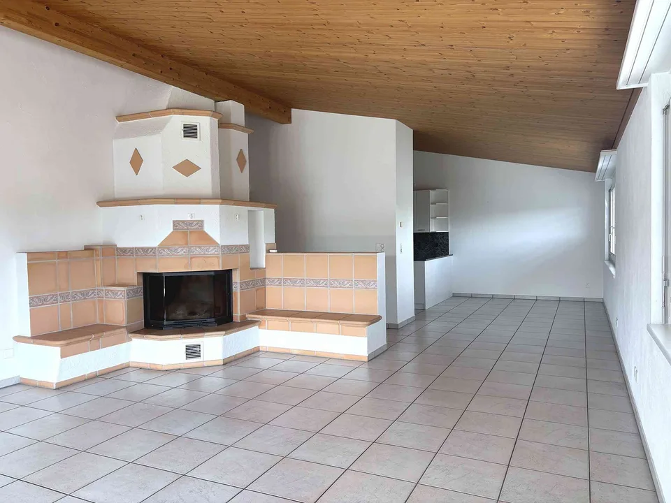 5.5 Zimmer Attikawohnung mit eigener Dachterasse
