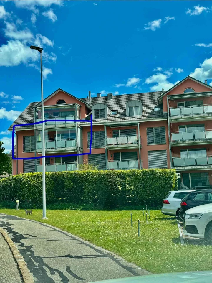 Attraktive 3,5 Zimmer Wohnung mit Sauna