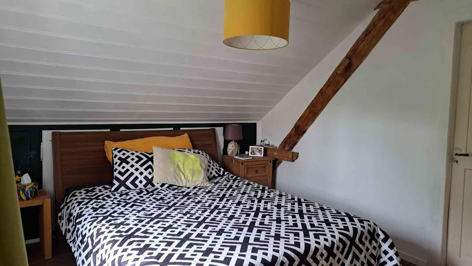 Möbliertes 4-Zimmer-Doppeleinfamilienhaus (befristet bis 28.02.27)