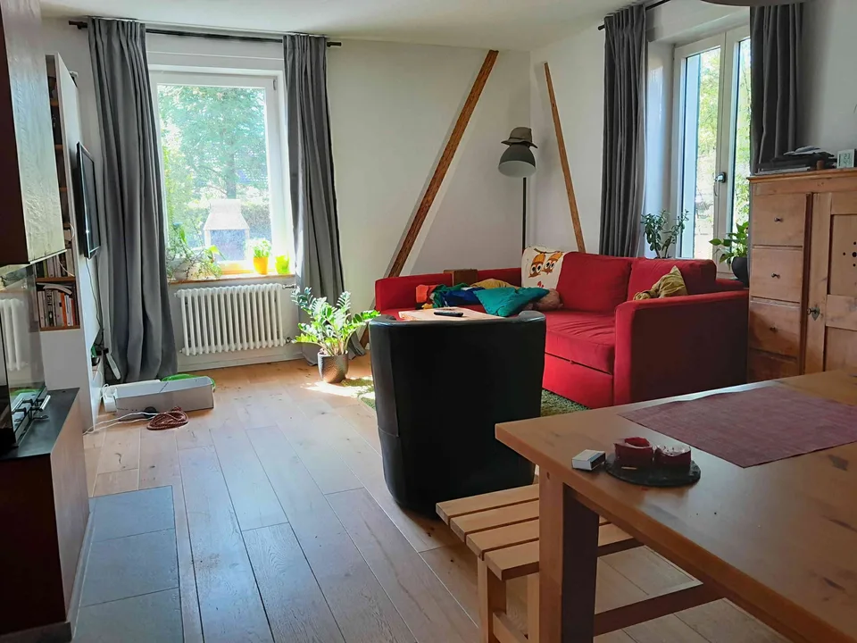 Möbliertes 4-Zimmer-Doppeleinfamilienhaus (befristet bis 28.02.27)