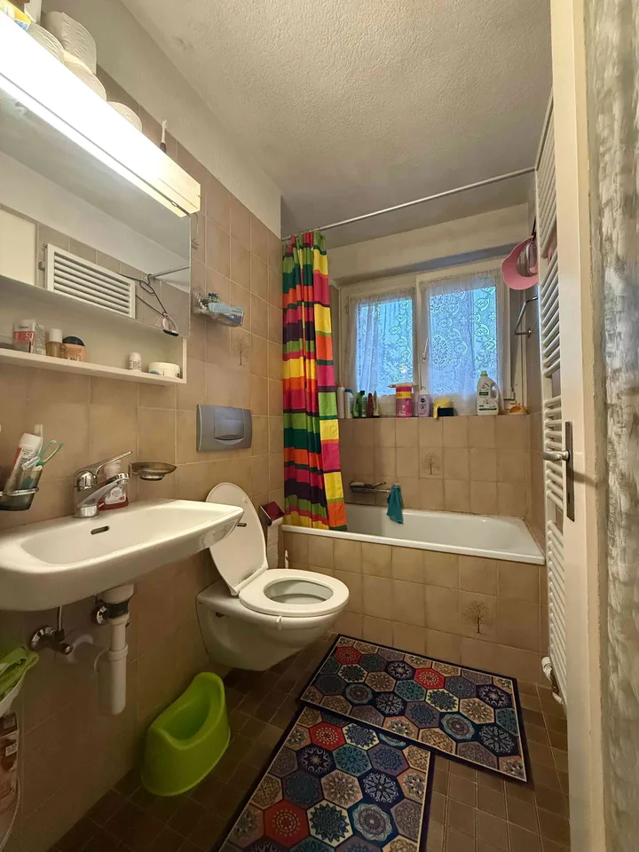 Helle 3-Zimmer-Wohnung mit Balkon in ruhiger und kinderfreundlicher La
