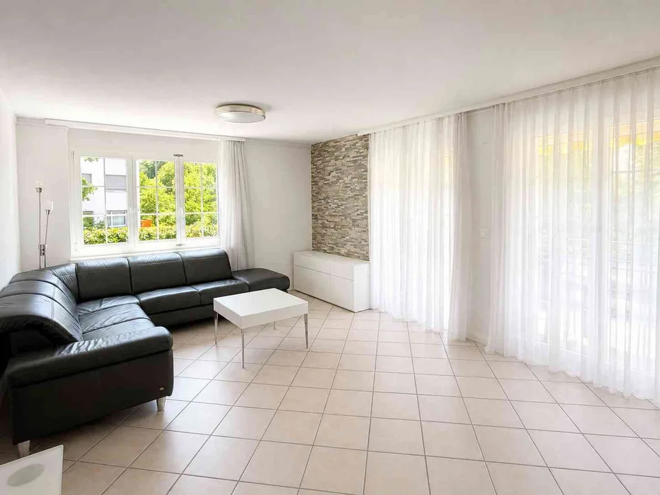 Helle 4.5-Zimmer-Wohnung mit hochwertigem Wohnkomfort
