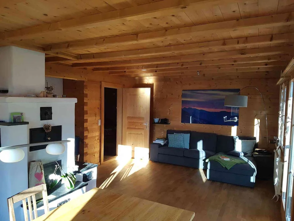 5 Zimmer Altbauwohnung