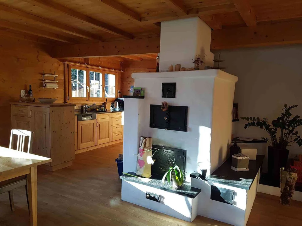 5 Zimmer Altbauwohnung