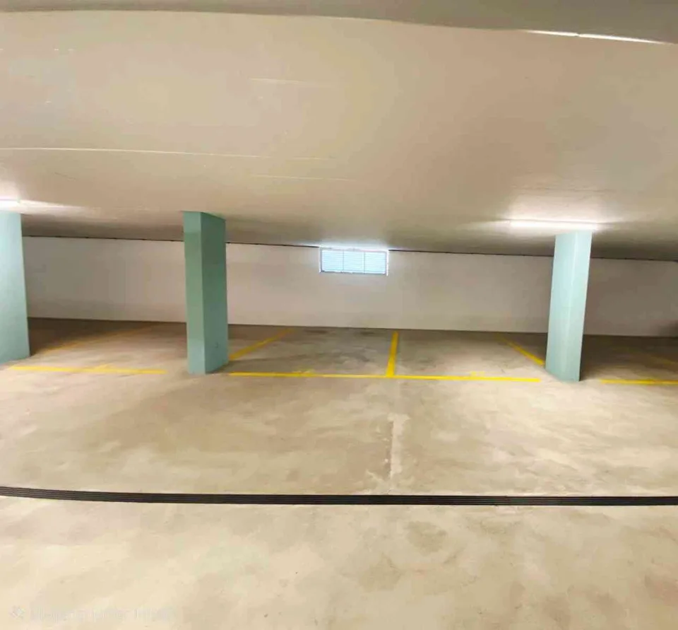 Tiefgaragenparkplätze in Schmerikon zu vermieten