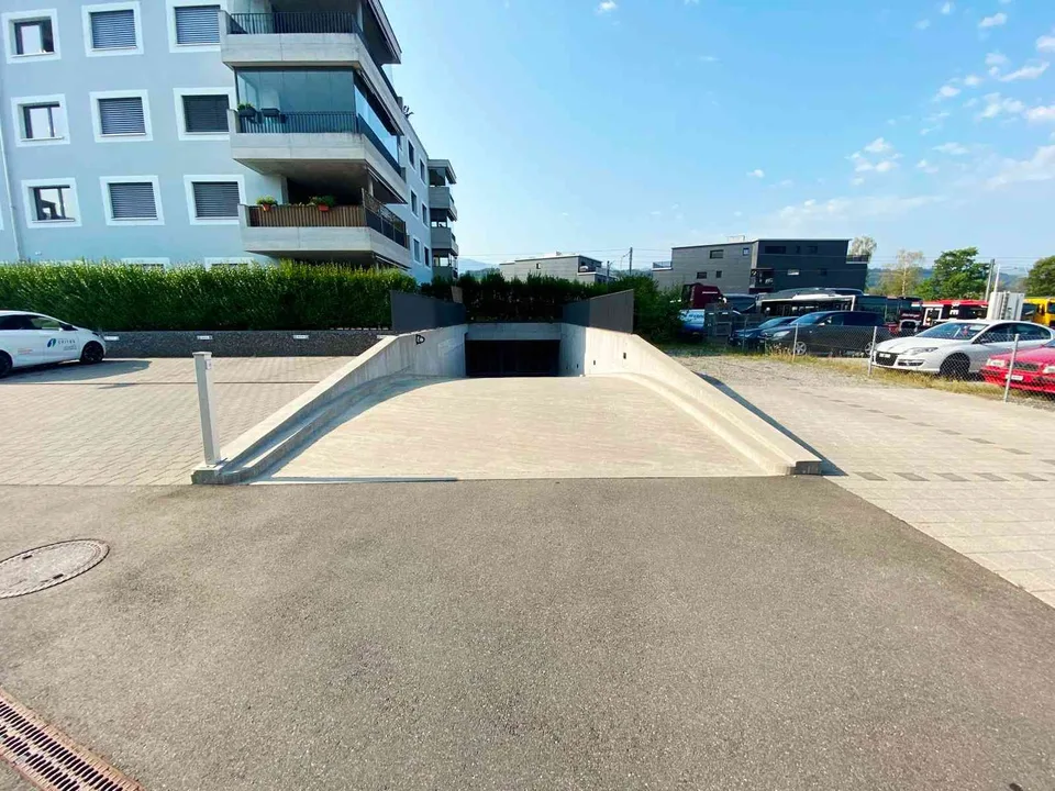 Tiefgaragenparkplätze in Schmerikon zu vermieten