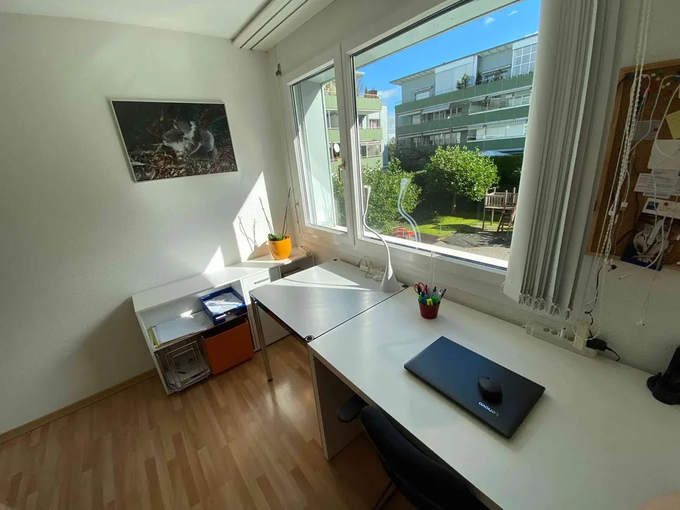 zu vermieten per 01.11.2026 teilmöblierte Wohnung in Rotkreuz
