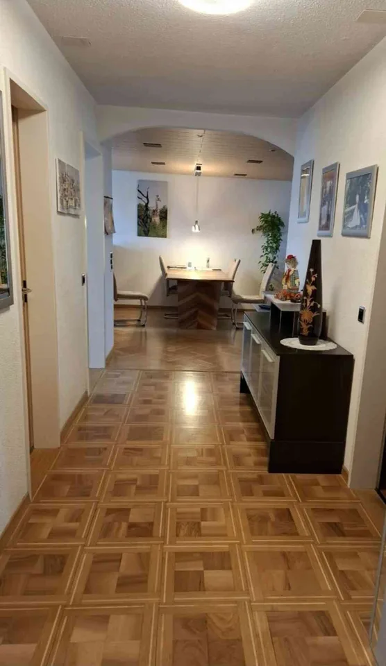 Attraktive 4.5-Zimmer-Hochparterre-Wohnung mit Top-Ausstattung,Aussich