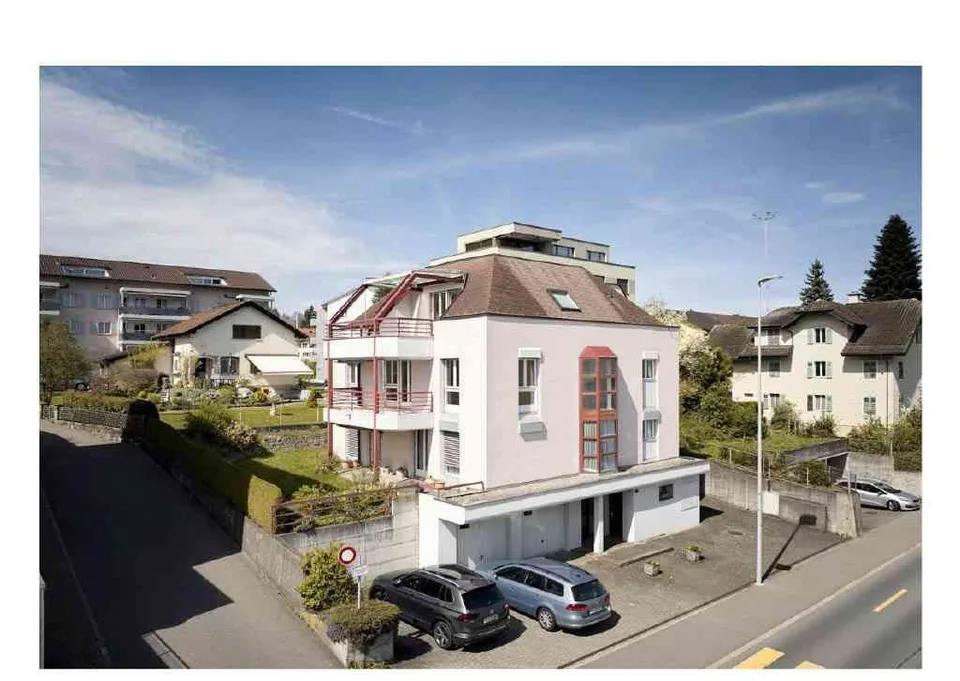 grosse Maisonette befristet bis Ende Sep 2027