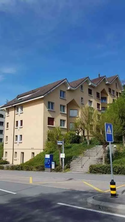 Gemütliche 2.5-Zimmer-Wohnung mit Balkon in ruhiger Lage – Luzern
