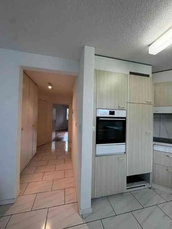 Gemütliche 2.5-Zimmer-Wohnung mit Balkon in ruhiger Lage – Luzern