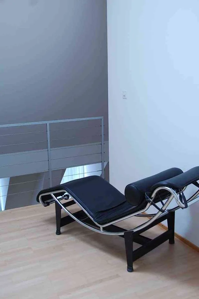 Top SPRINGER exec home, cl 2 banking center, 3 beds, 2150 p/pers