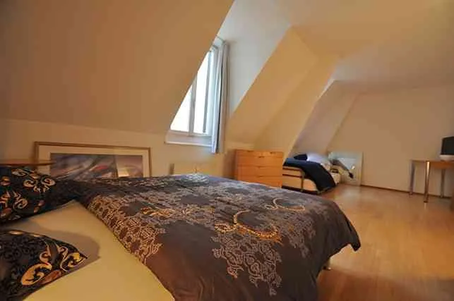 Top SPRINGER exec home, cl 2 banking center, 3 beds, 2150 p/pers