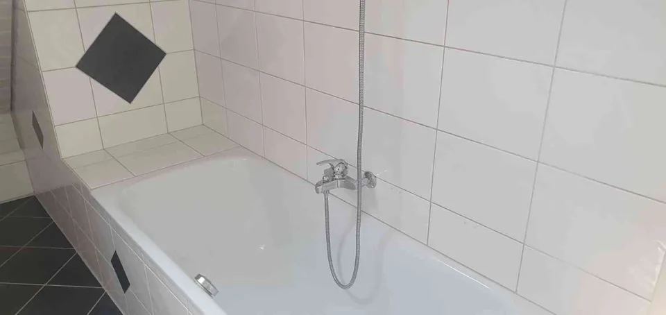 Attraktive, helle 3.5 Zimmer Maisonette- Wohnung nahe bei Lenzburg