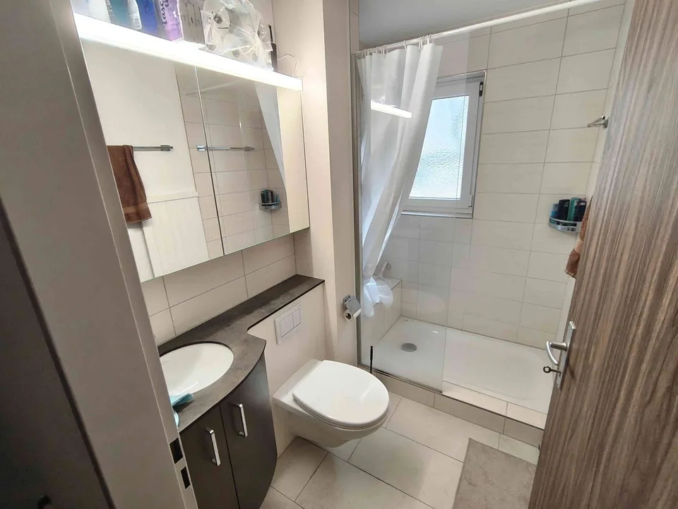 2 Zimmer Wohnung zentral in Seon