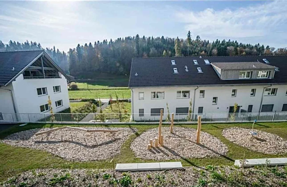 Gemütliche 2.5-Zimmer-Wohnung mit Balkon in Teufenthal AG
