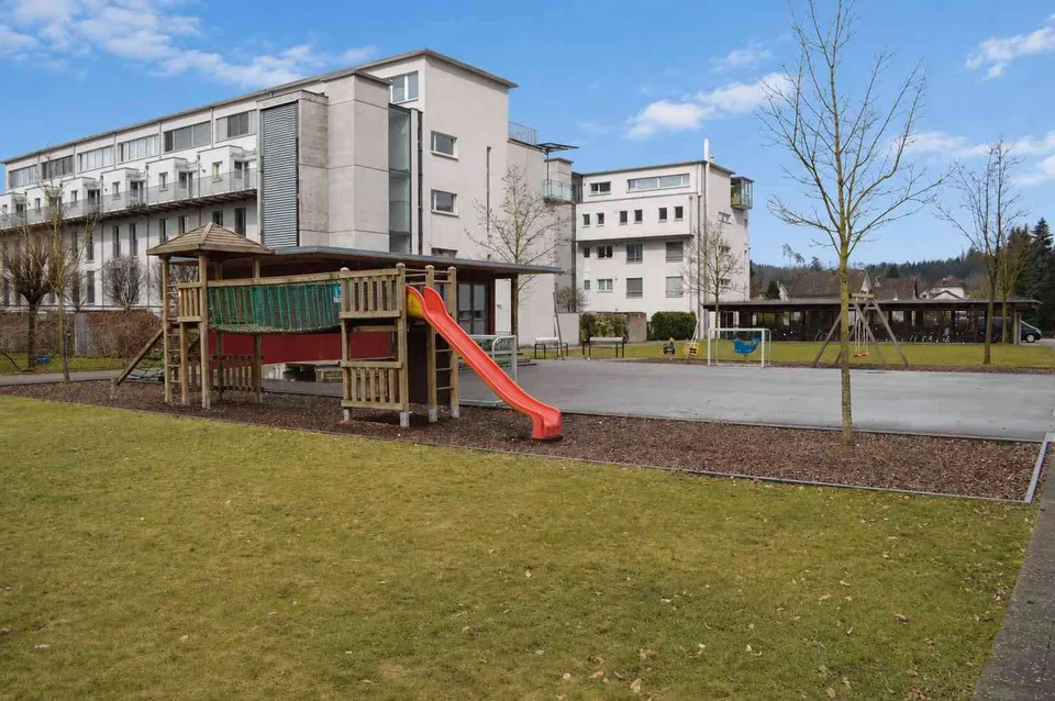Grosse 3.5-Zimmer-Wohnung in ruhigem, familienfreundlichem Quartier