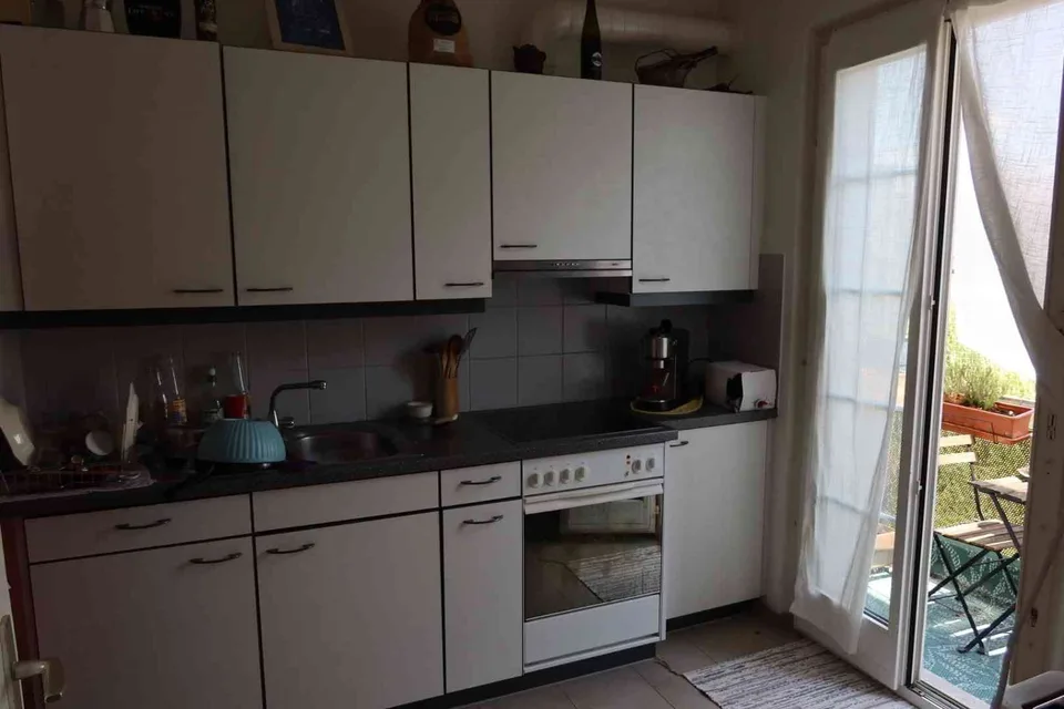 Bel appartement de 2.5 pièces avec balcon et cour intérieure
