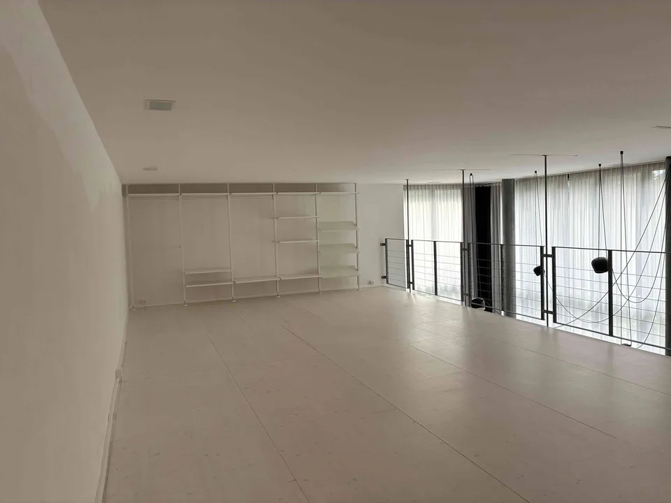 Heller Loft-Büroraum oder Atelier mit Galerie - vielseitig nutzbar