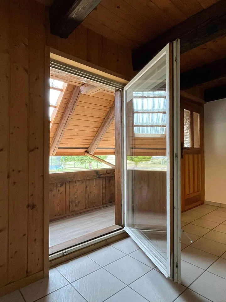 Gemütliche Bauernhauswohnung mit viel Platz und Aussicht