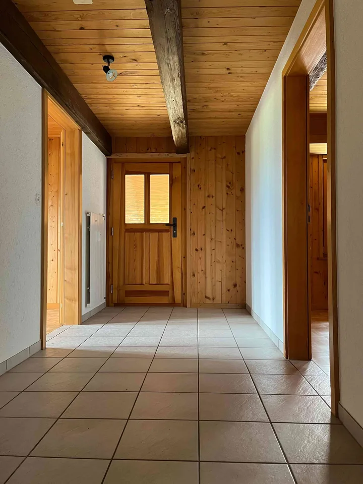 Gemütliche Bauernhauswohnung mit viel Platz und Aussicht