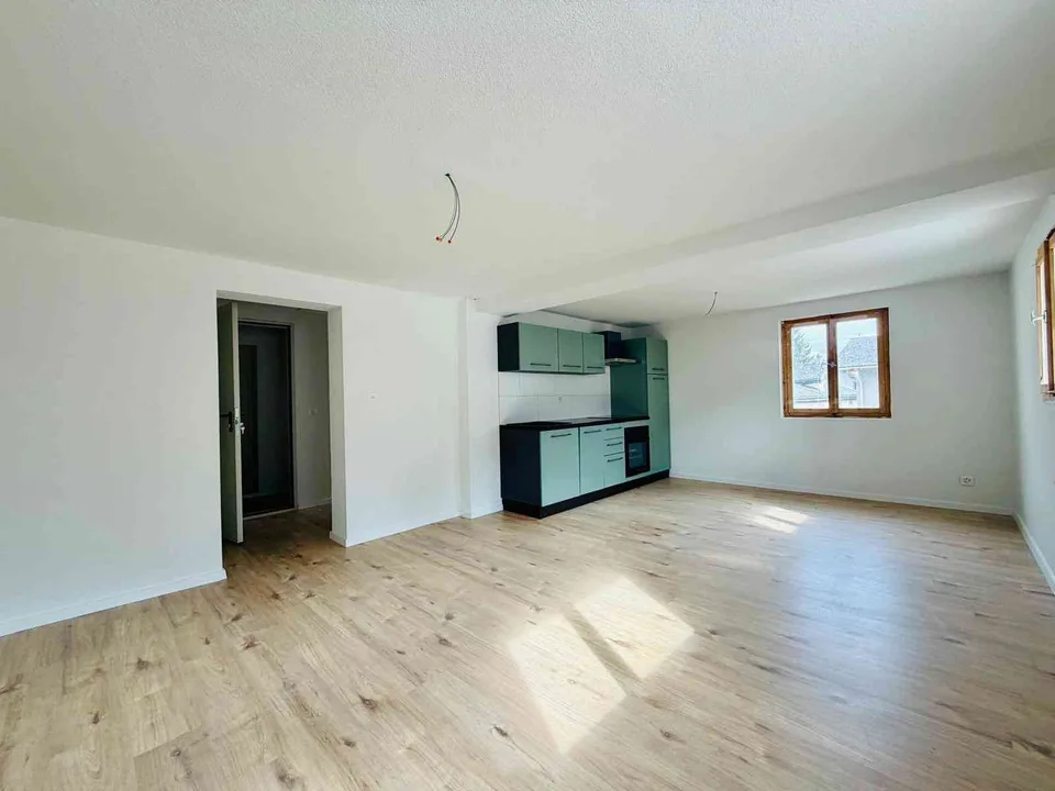 2.5-Zimmer-Wohnung an zentraler Lage in Trun
