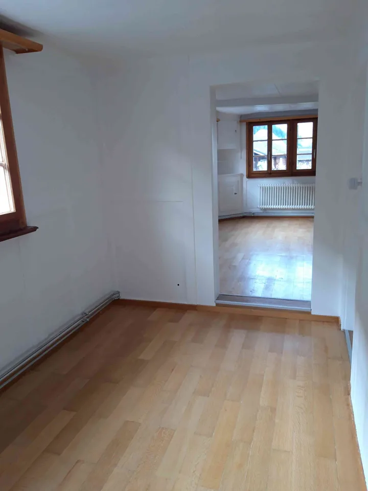 Schöne einfache und helle 4.5 Zimmerwohnung in Ernen