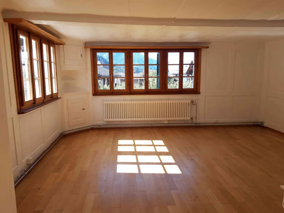 Schöne einfache und helle 4.5 Zimmerwohnung in Ernen