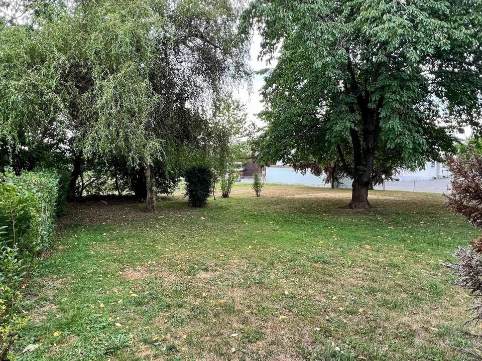Baulandreserve mit Perspektive: Teil- oder Neuentwicklung möglich