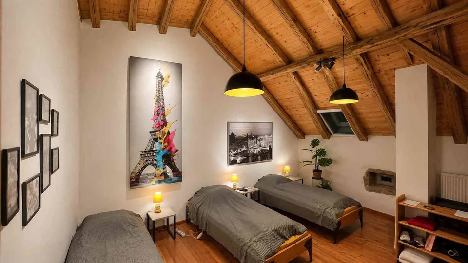 Liebevoll restauriertes Landhaus mit sep. Apartment in Saint Germain