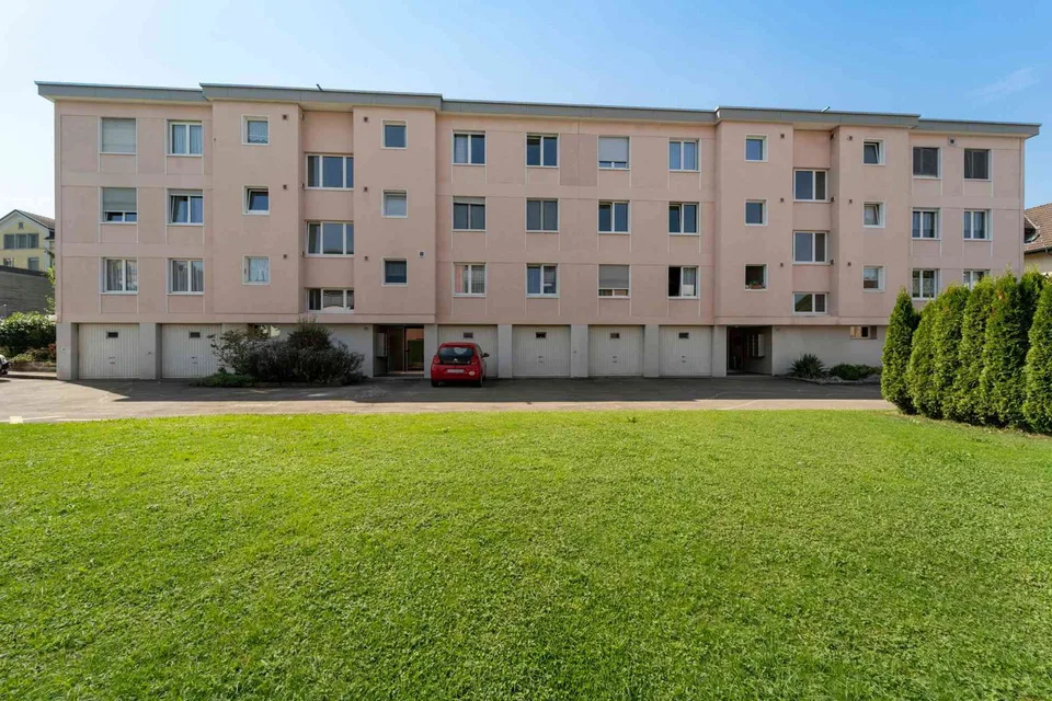 Charmante 3.5 Zimmerwohnung, zentrale Lage, hoher Ausbaustandard
