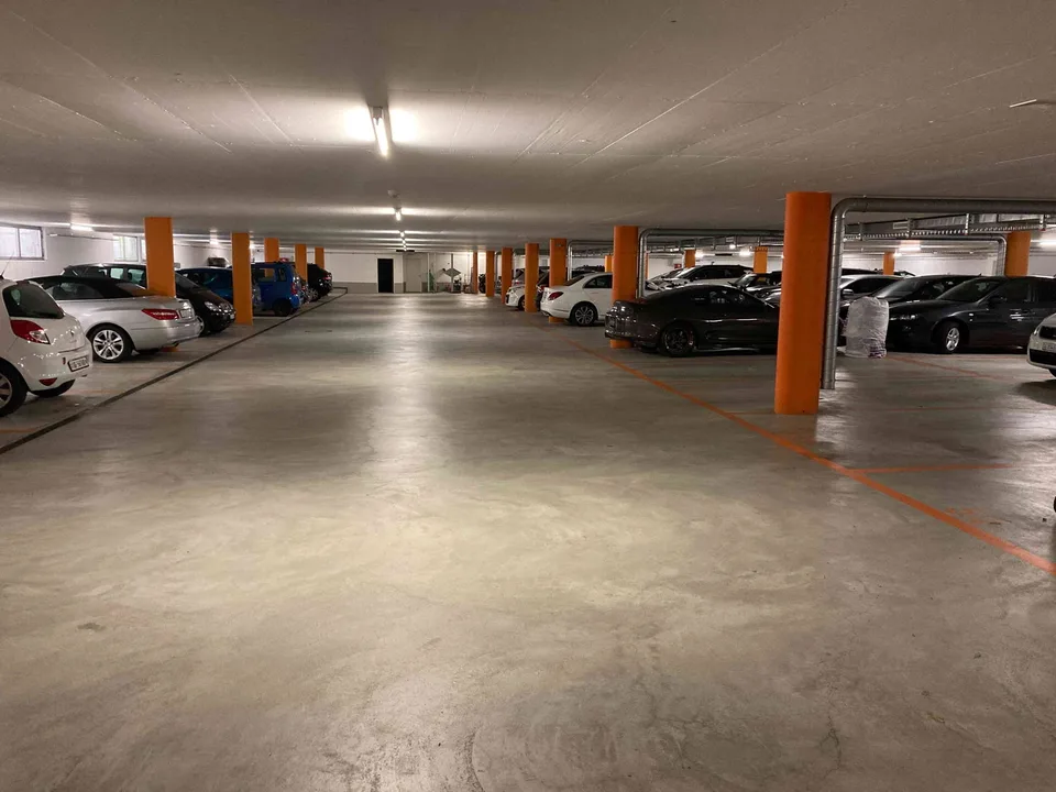 Autoeinstellplatz Schlüsselstrasse 4/6/8