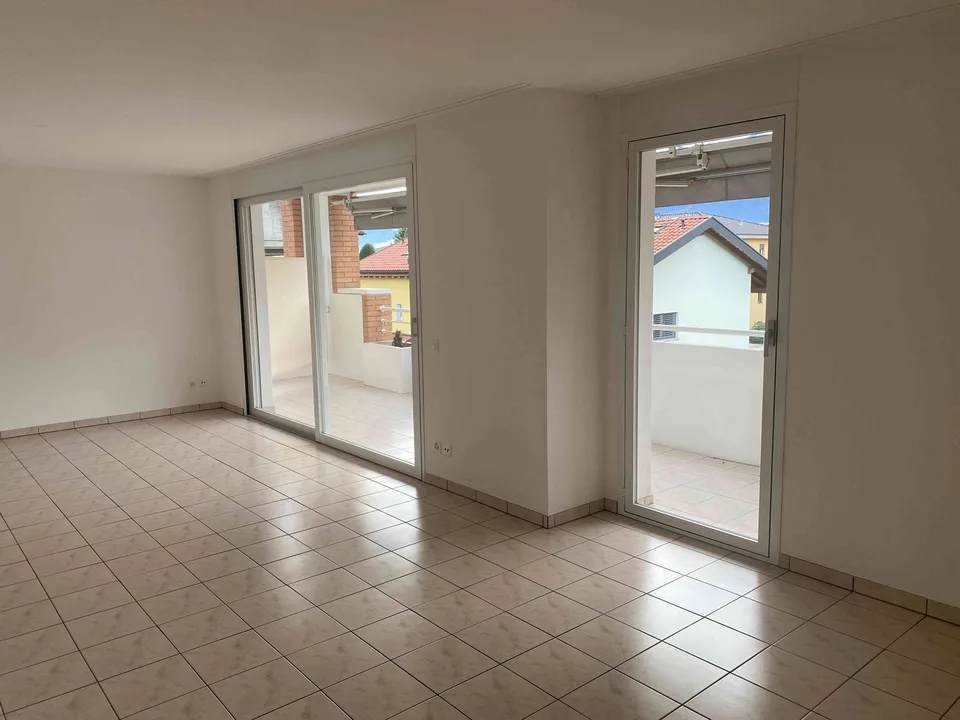 Incantevole appartamento 3.5 al 2. piano , Via Gratello 36, Losone
