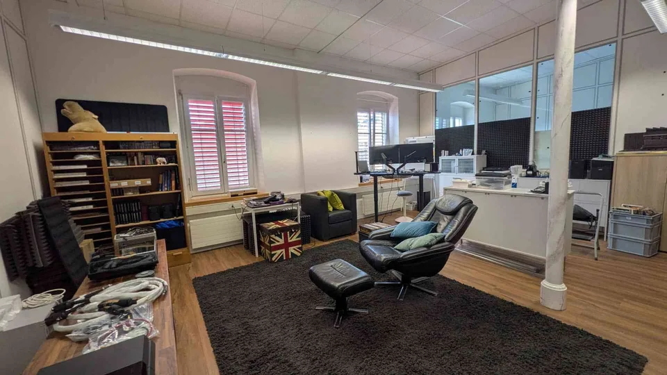 Nachmieter gesucht: Ruhiges Büro/Gewerbe 40m2 inkl Strom + Parkplatz