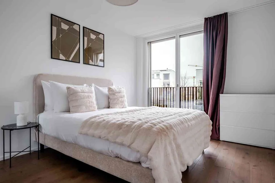 NEU: Sonnendurchflutete Luxus Wohnung im Projekt Honey Lane
